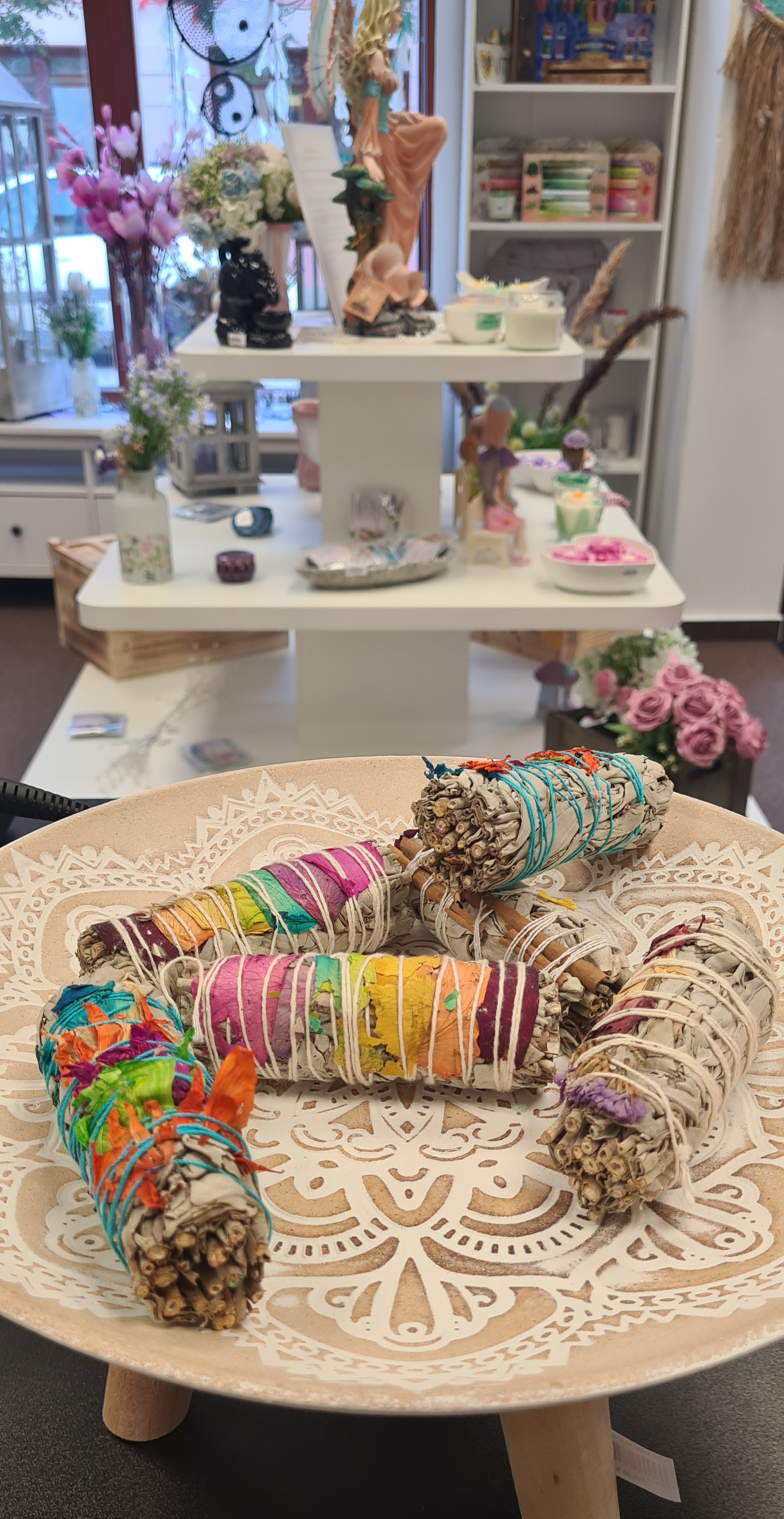 BÍLÁ ŠALVĚJ a Vše kolem