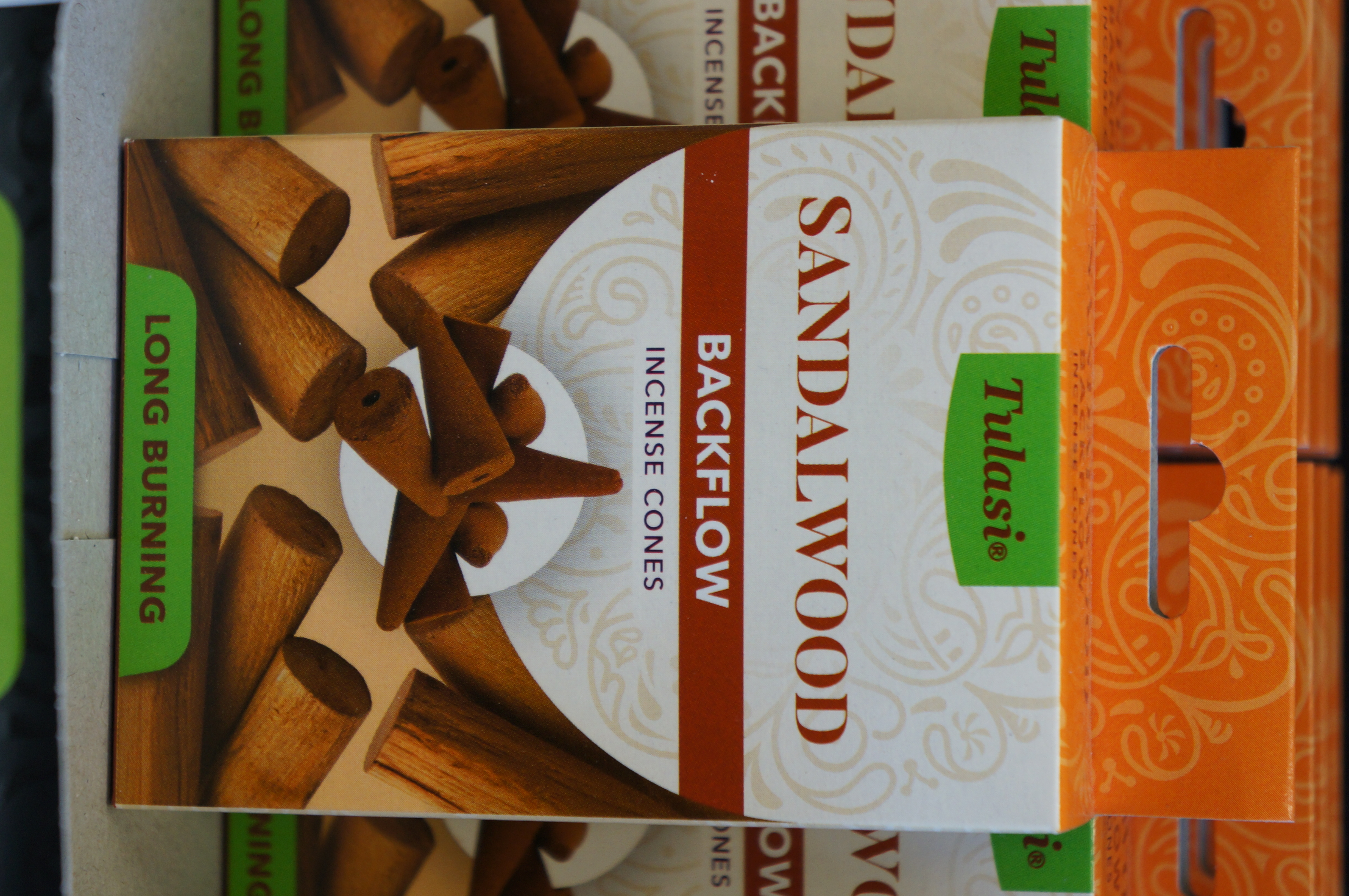 Sandalwood 30 g.